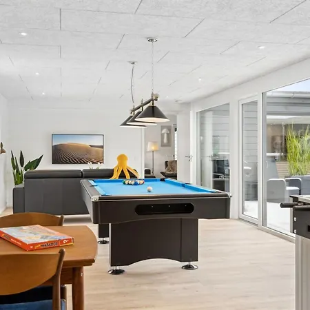 Marinus - 800m From The Sea By Interhome